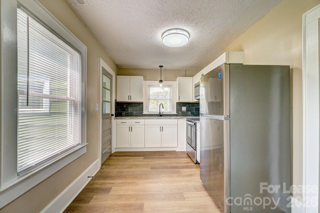 2202 W Stage Coach Trail - Photo 5