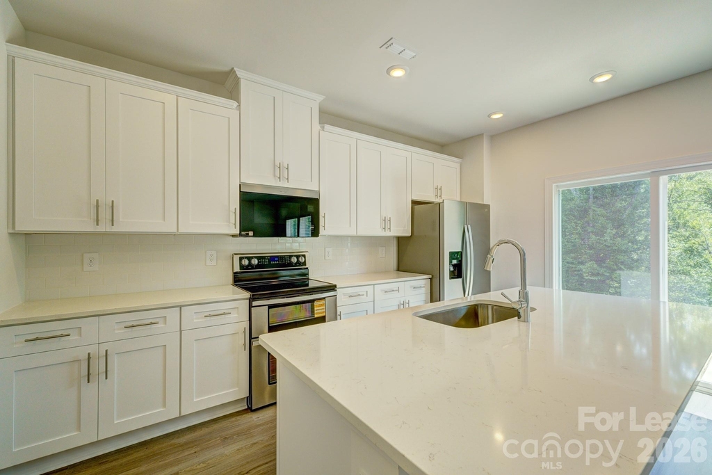 5040 Poplin Valley - Photo 5