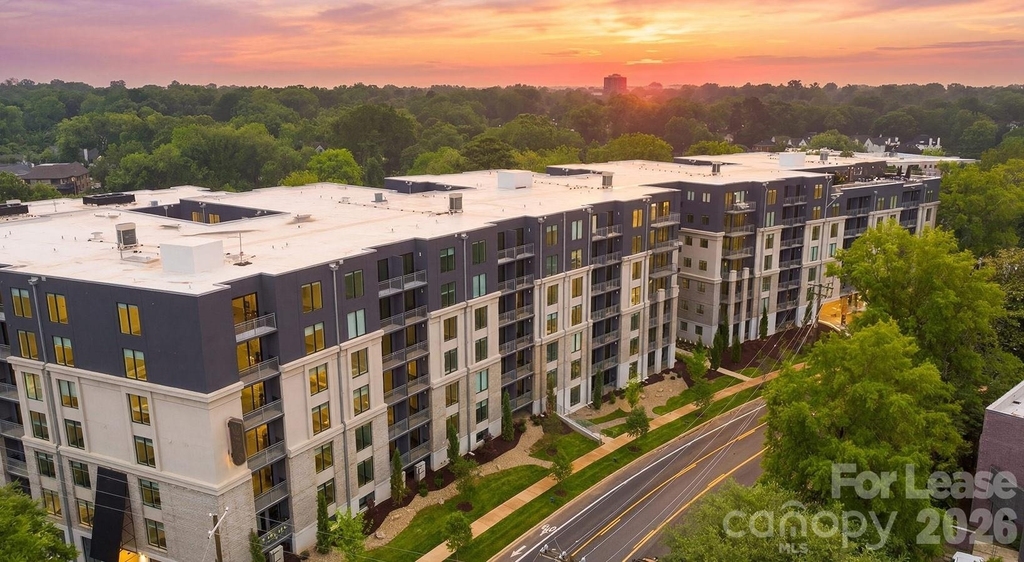 1755 Lombardy Circle - Photo 30