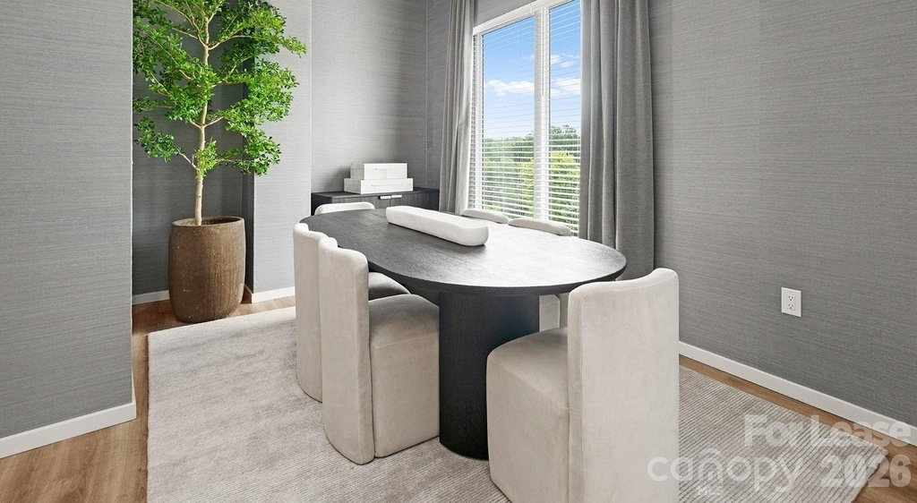 1755 Lombardy Circle - Photo 21