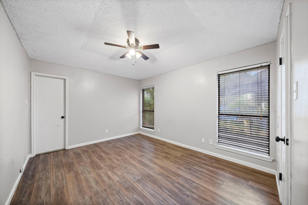 4022 William Street - Photo 16