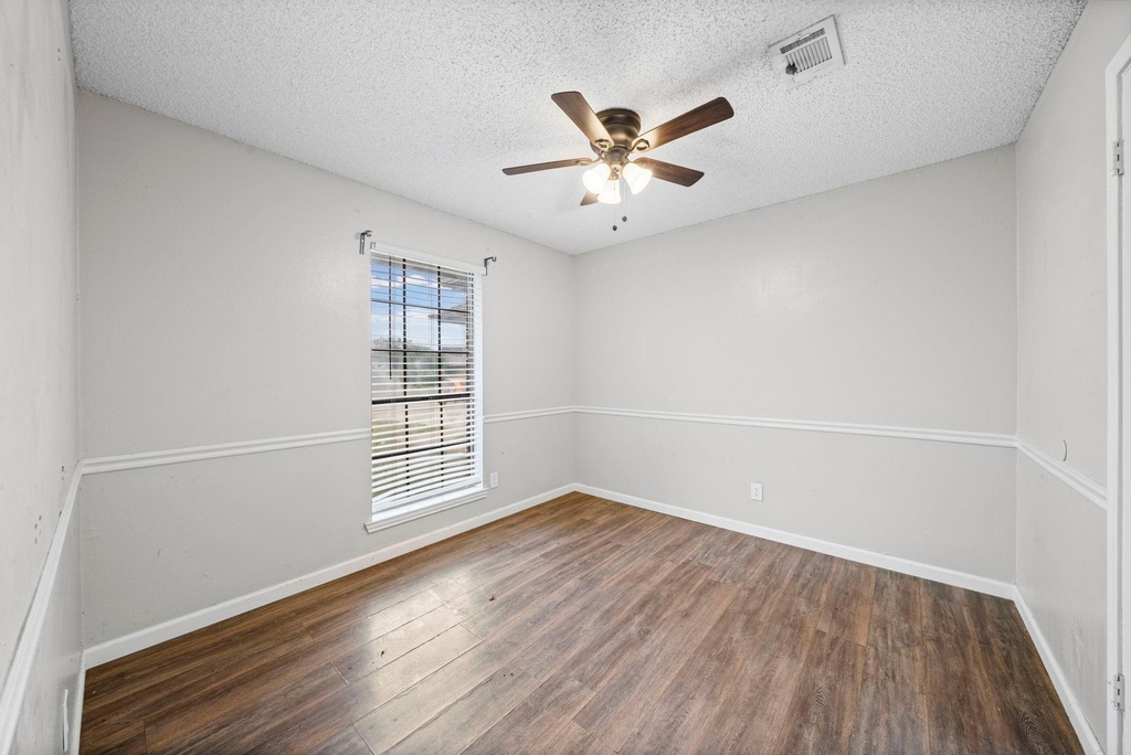 4022 William Street - Photo 13