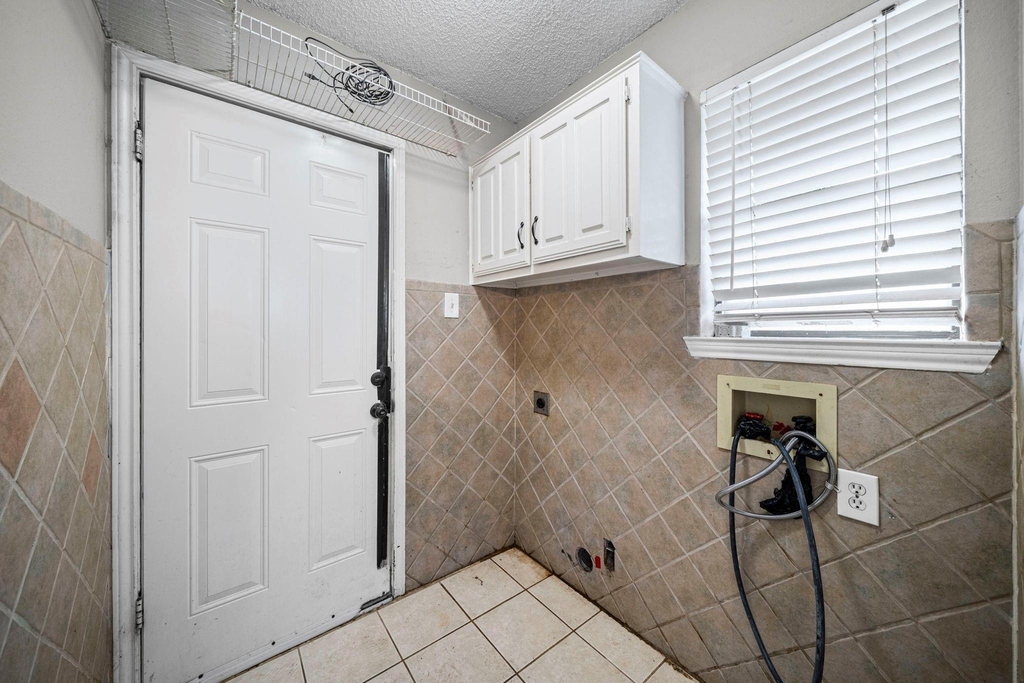 4022 William Street - Photo 18