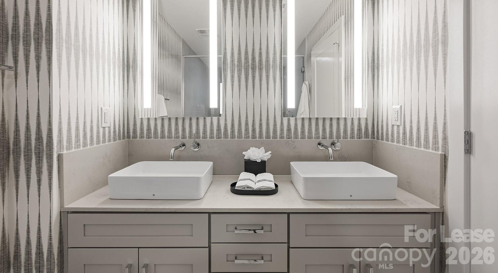 1755 Lombardy Circle - Photo 30