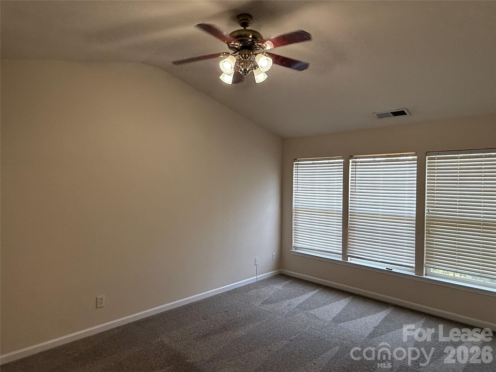 2146 Mckenzie Creek Drive - Photo 12