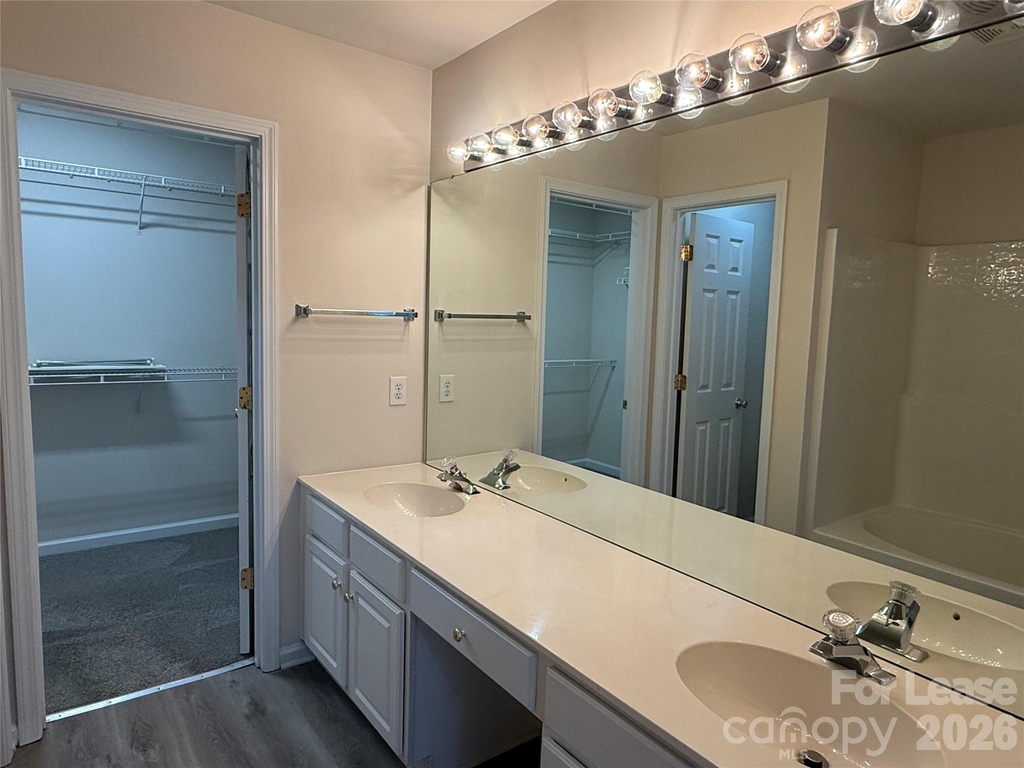 2146 Mckenzie Creek Drive - Photo 14