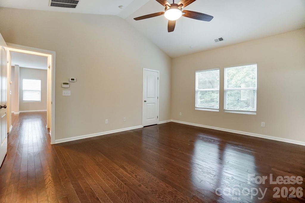1934 Madeira Circle - Photo 20