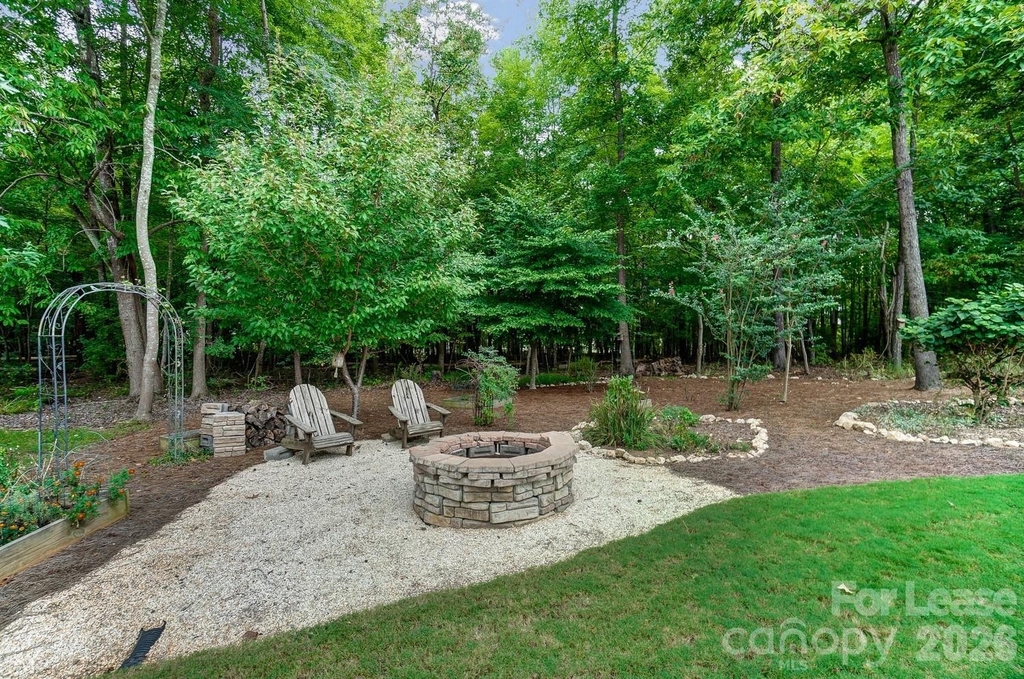 1934 Madeira Circle - Photo 9