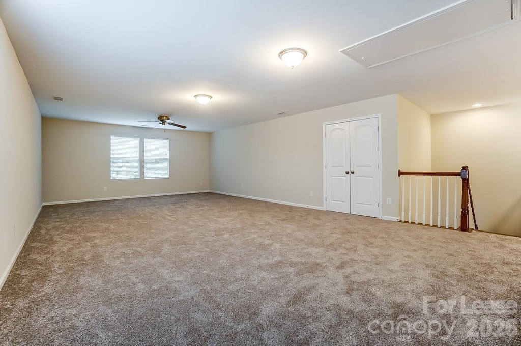 1934 Madeira Circle - Photo 25