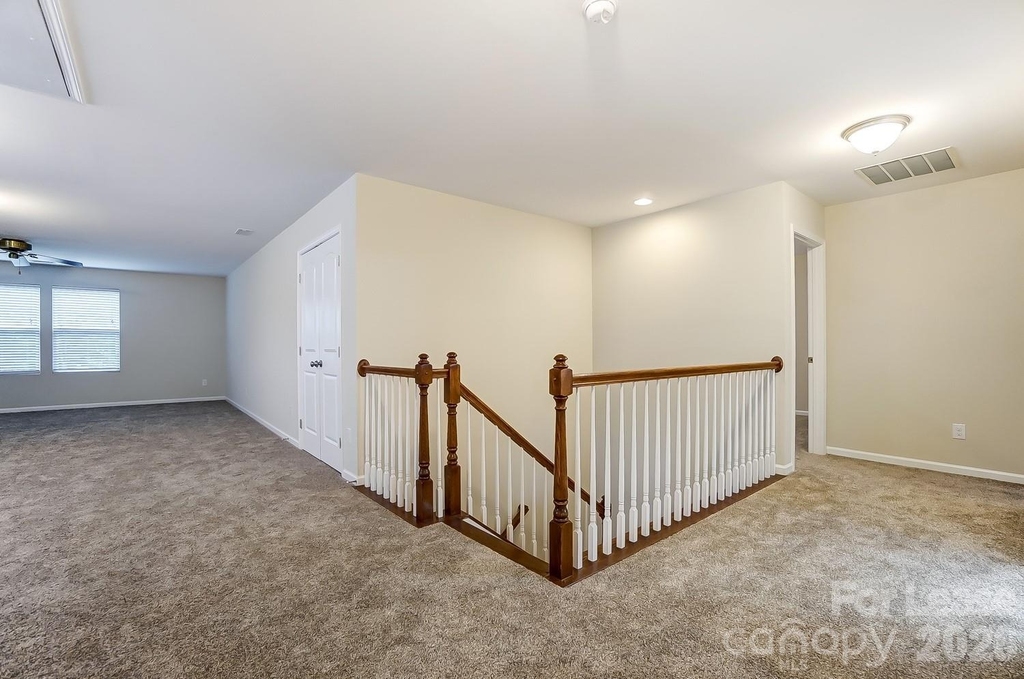 1934 Madeira Circle - Photo 24