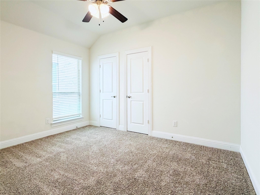 10809 Table Bluff Street - Photo 4