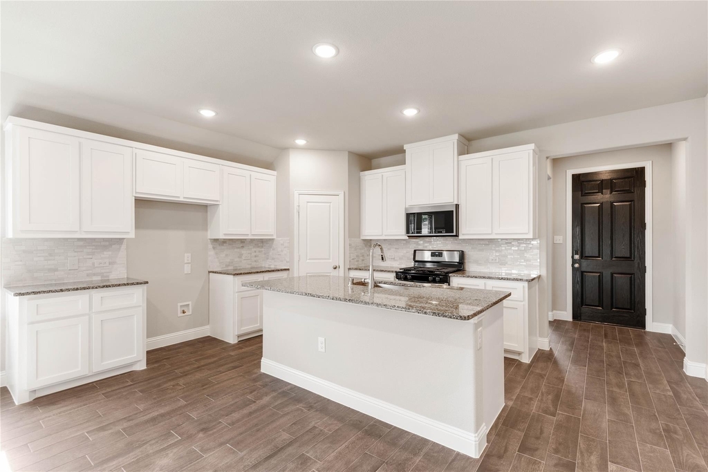 1253 Carinna Drive - Photo 24