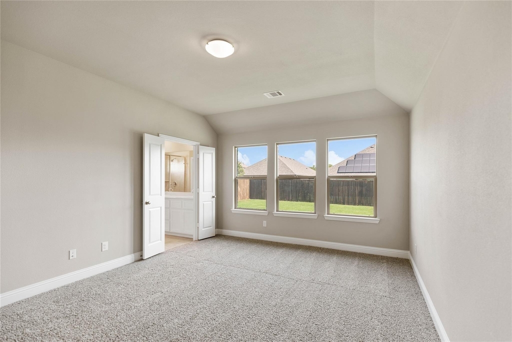 1253 Carinna Drive - Photo 14