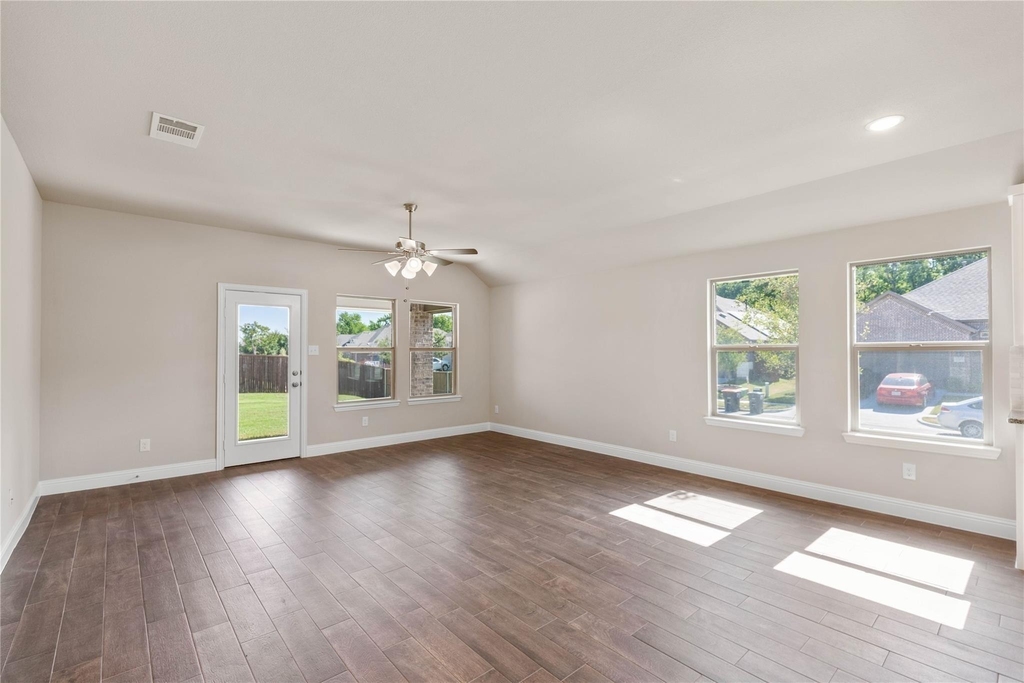 1253 Carinna Drive - Photo 26