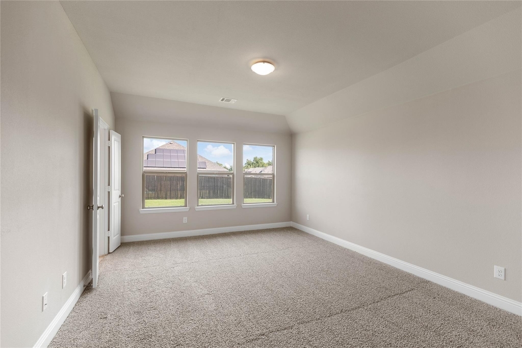 1253 Carinna Drive - Photo 15