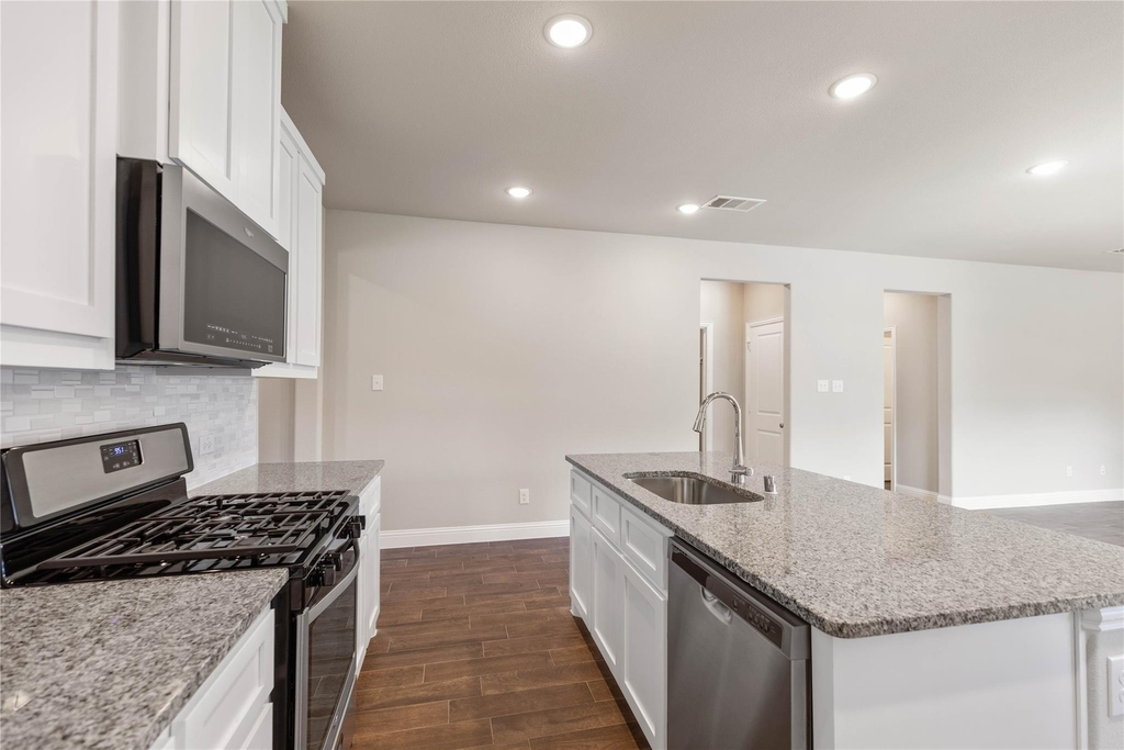 1253 Carinna Drive - Photo 21