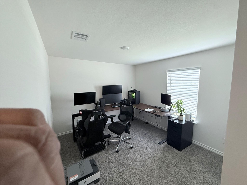 1602 Maple Ridge Drive - Photo 9