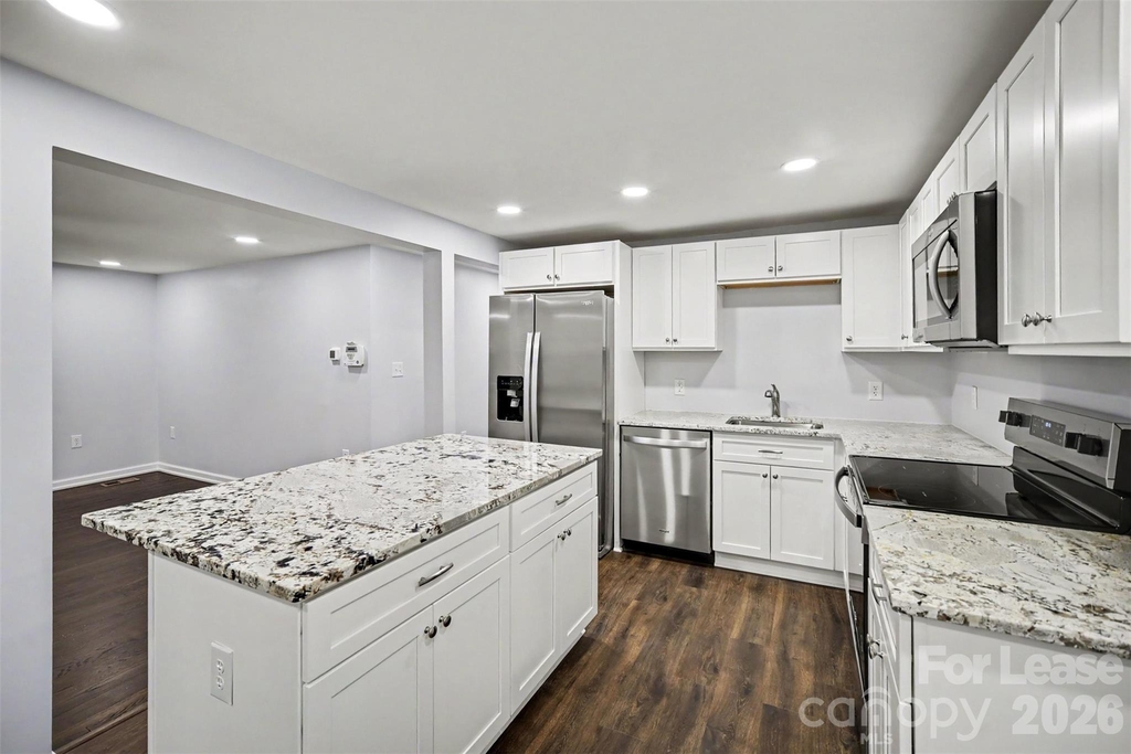 841 Mcarthur Avenue - Photo 6