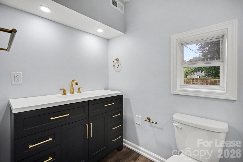 841 Mcarthur Avenue - Photo 11