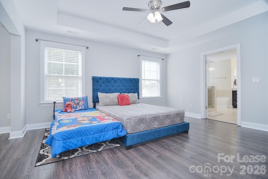 1445 Overlea Place Nw - Photo 29