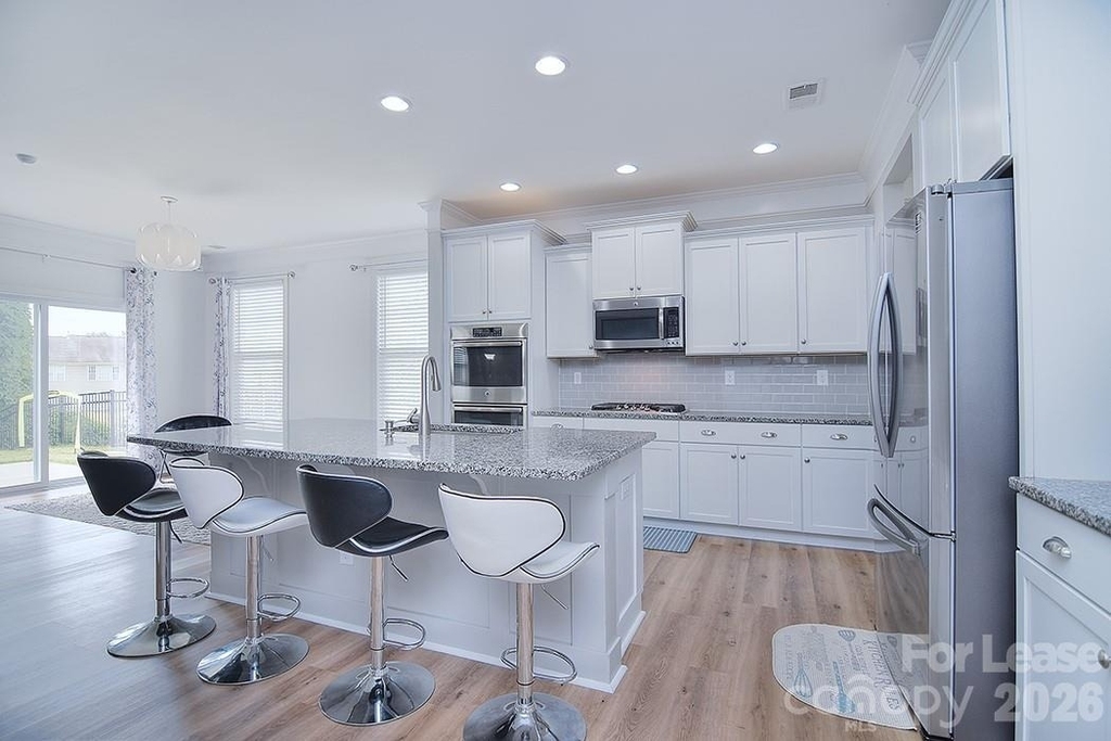 1445 Overlea Place Nw - Photo 16