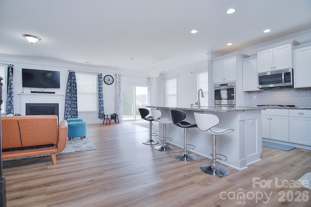 1445 Overlea Place Nw - Photo 15