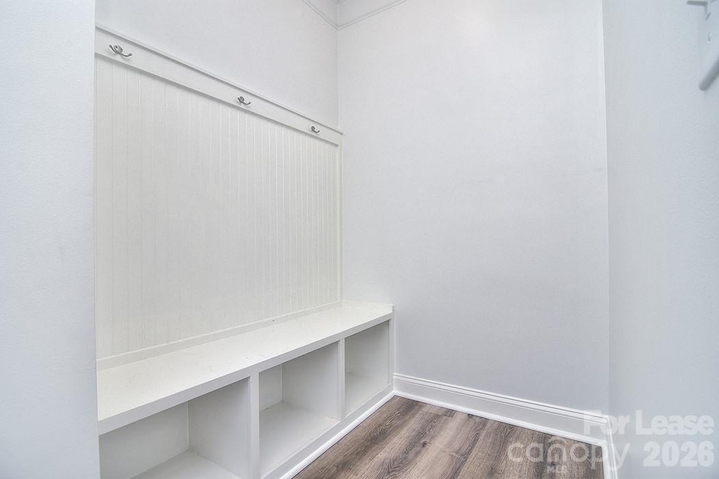 1445 Overlea Place Nw - Photo 13