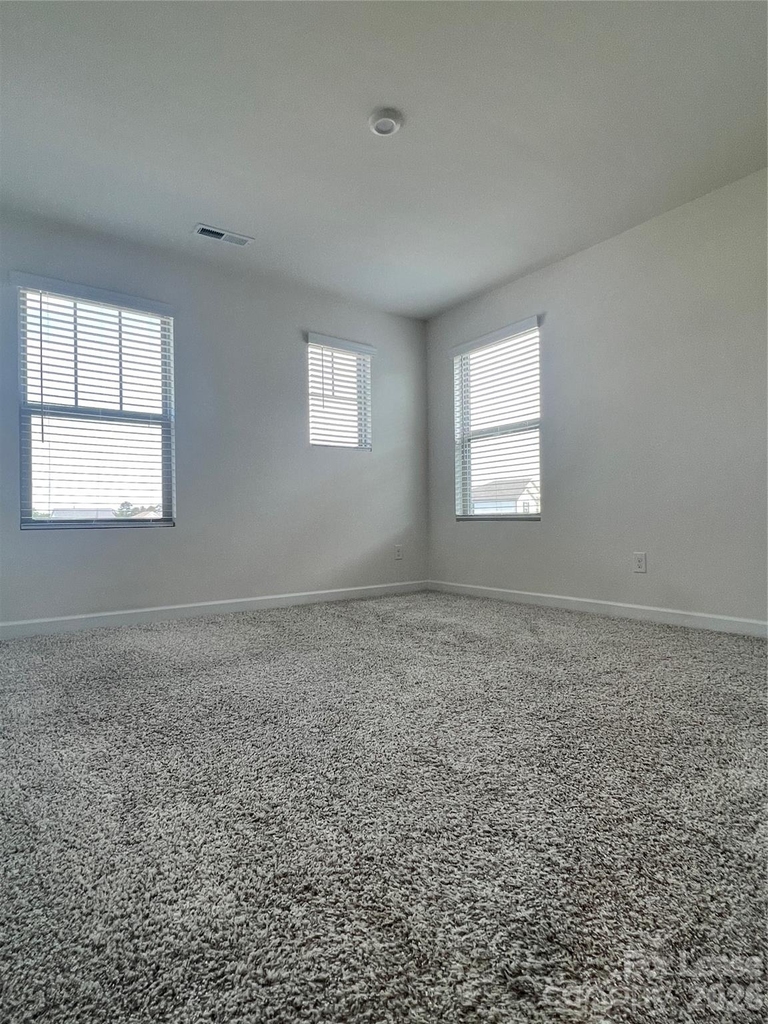 8411 Flint Hill Drive - Photo 5