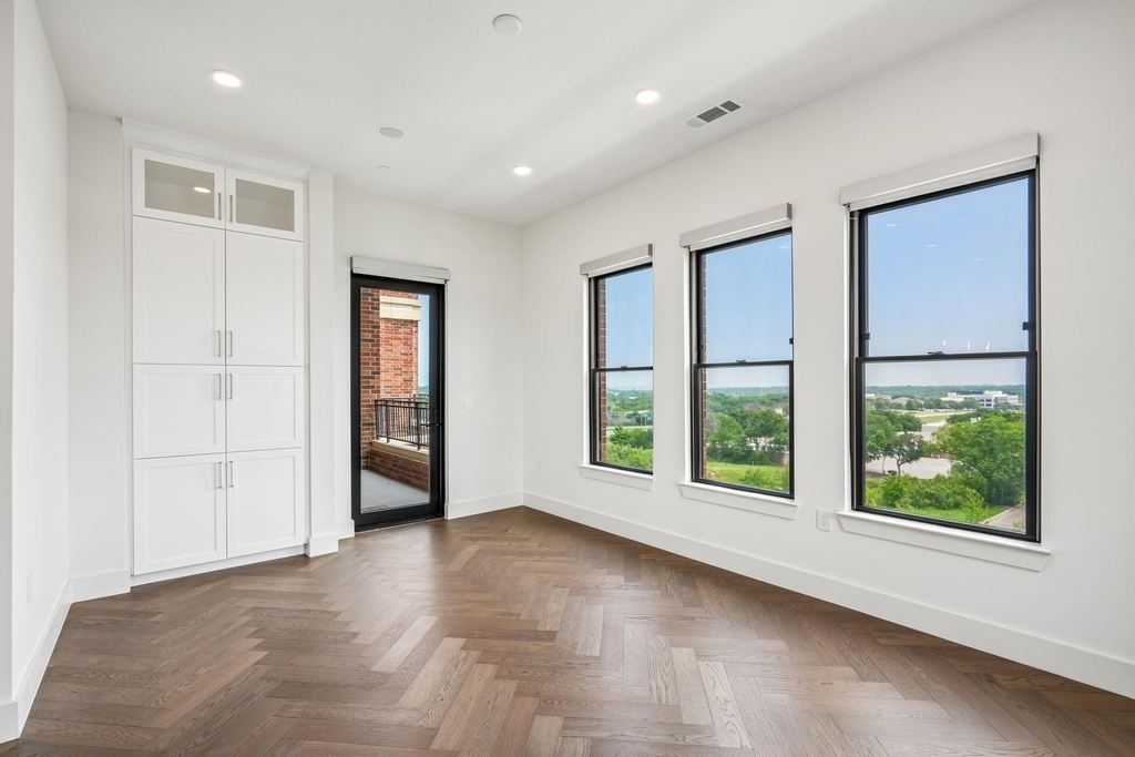 1530 Meeting Street - Photo 21