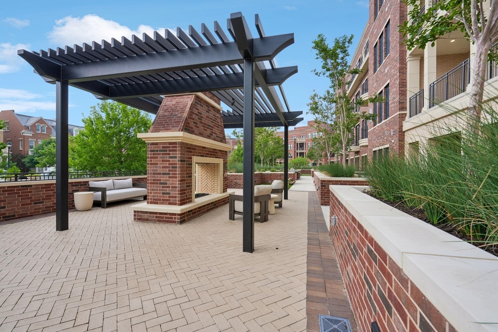 1530 Meeting Street - Photo 29