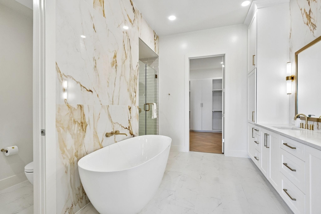 1530 Meeting Street - Photo 16