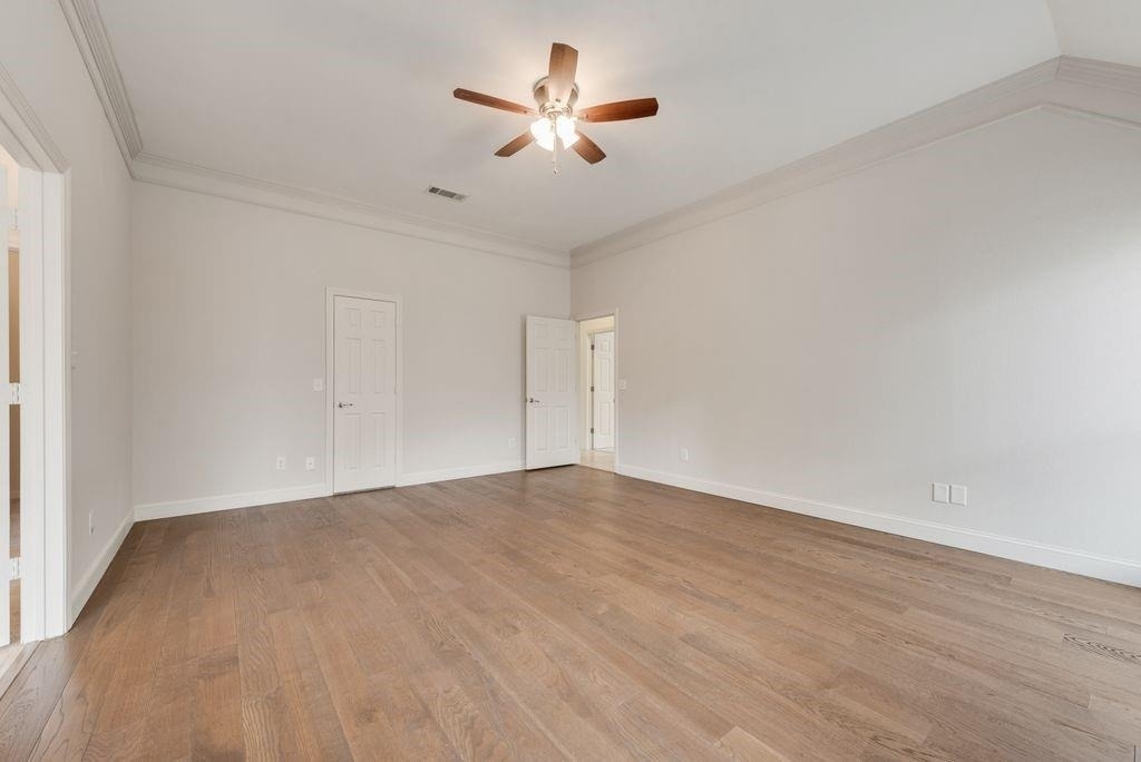 719 Parkway Boulevard - Photo 12