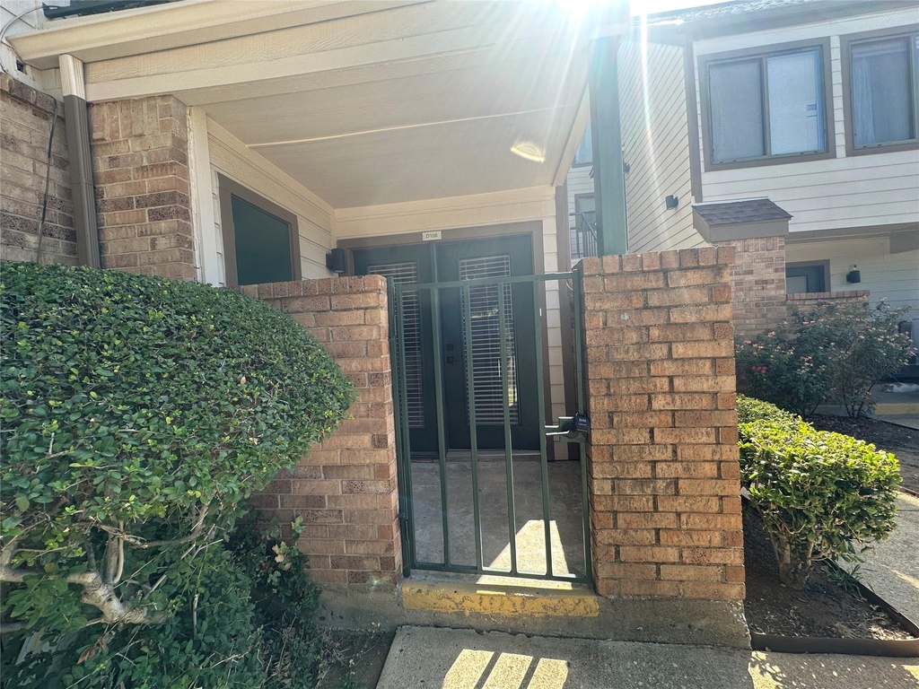 2305 Basil Drive - Photo 6