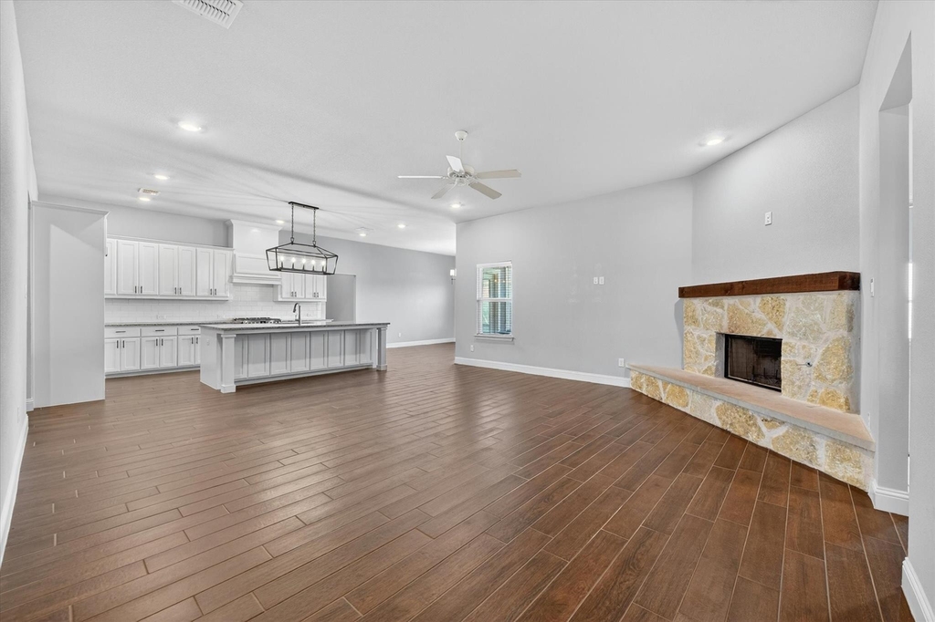 1506 Back Stretch Road - Photo 10