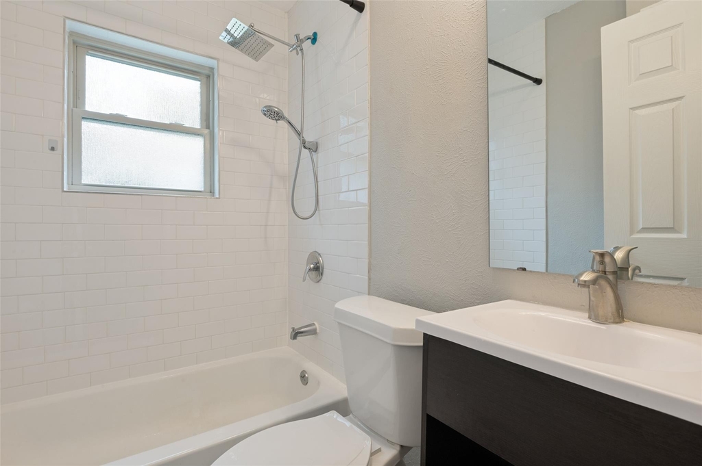 408 N Oak Cliff Boulevard - Photo 20