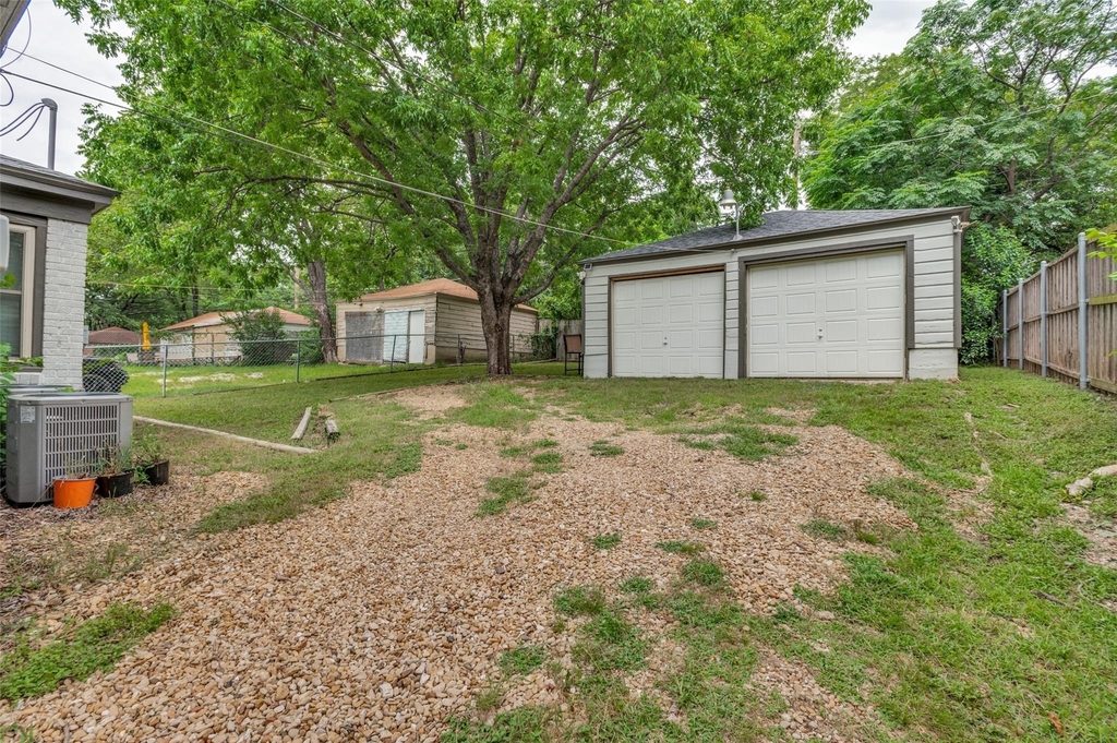 408 N Oak Cliff Boulevard - Photo 11