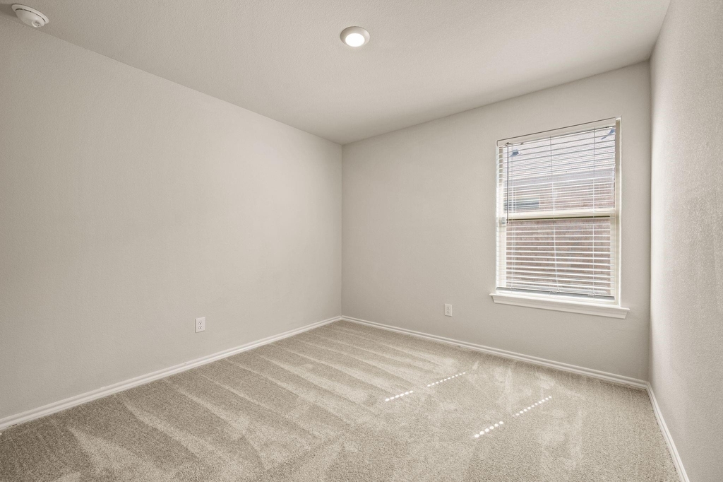 3132 Newfield Court - Photo 18