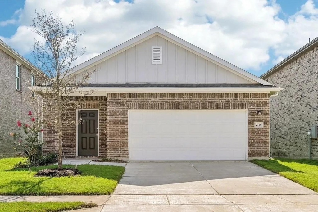 5509 Hastings Lane - Photo 0