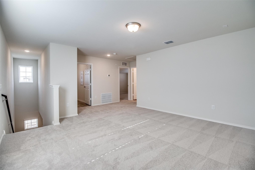 337 Glenwick Lane - Photo 8