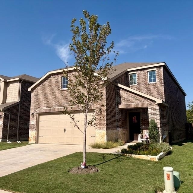 337 Glenwick Lane - Photo 0