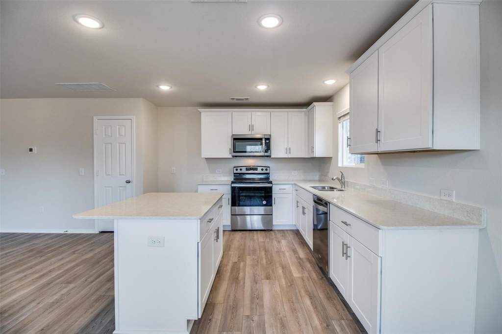 337 Glenwick Lane - Photo 7
