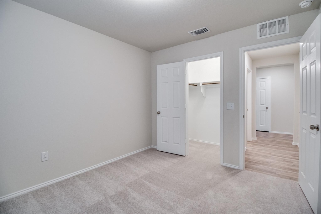 337 Glenwick Lane - Photo 10