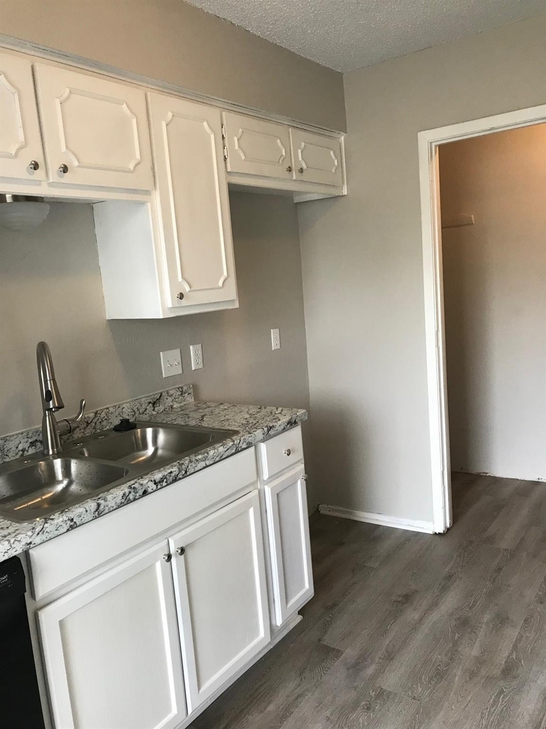 514 Mcqueary Street - Photo 6