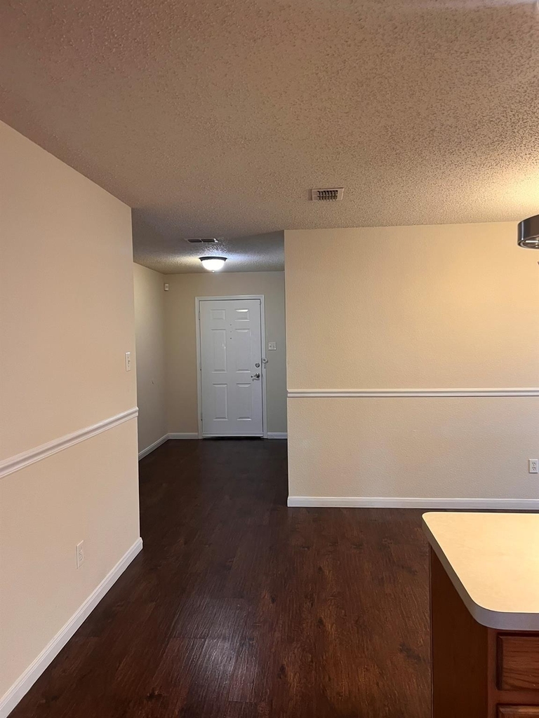 1017 Alexandria Drive - Photo 11