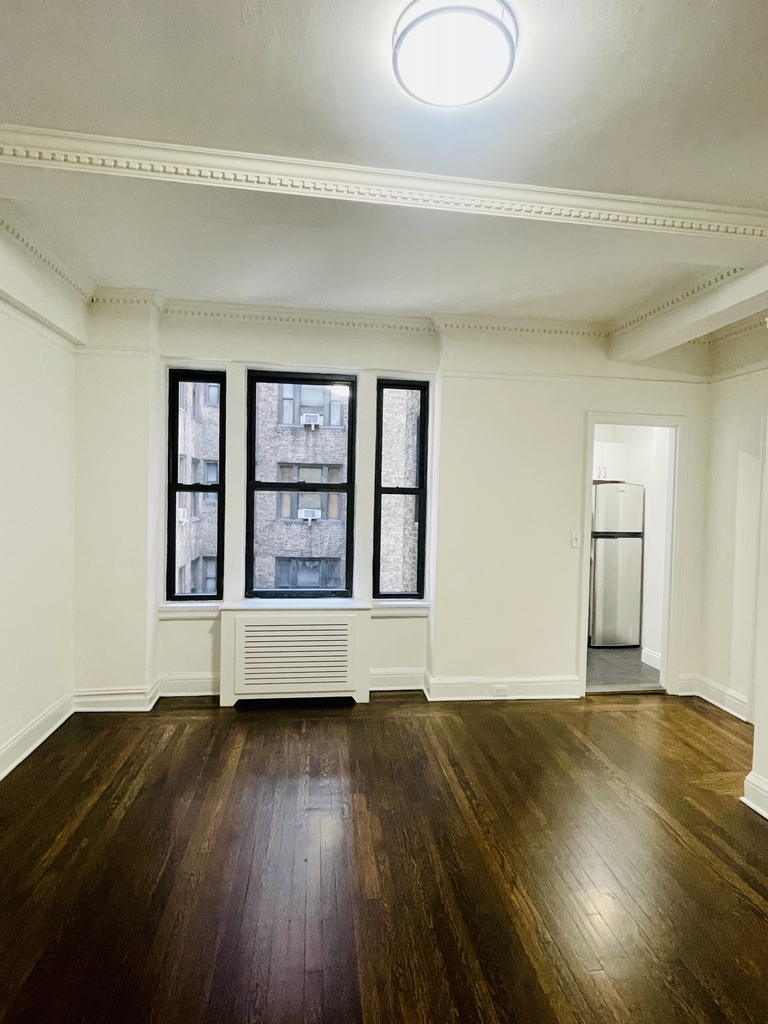 140 East 46th Street  - Photo 0