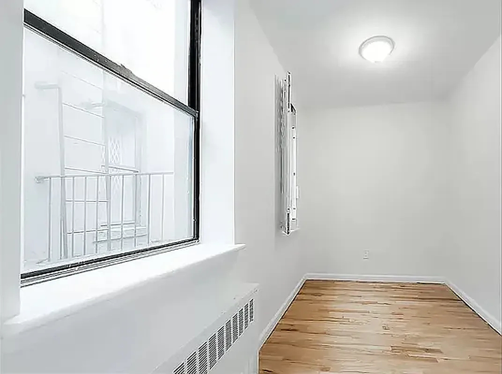 951 Amsterdam Avenue - Photo 4