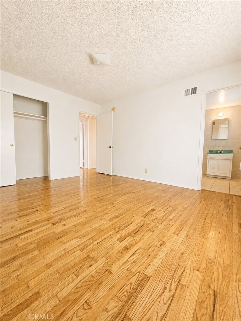 9635 Broadway - Photo 23