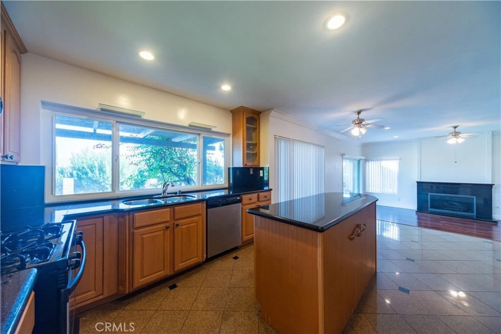 21515 Chirping Sparrow - Photo 6