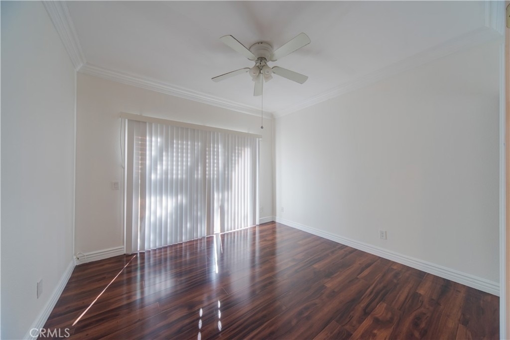 21515 Chirping Sparrow - Photo 11