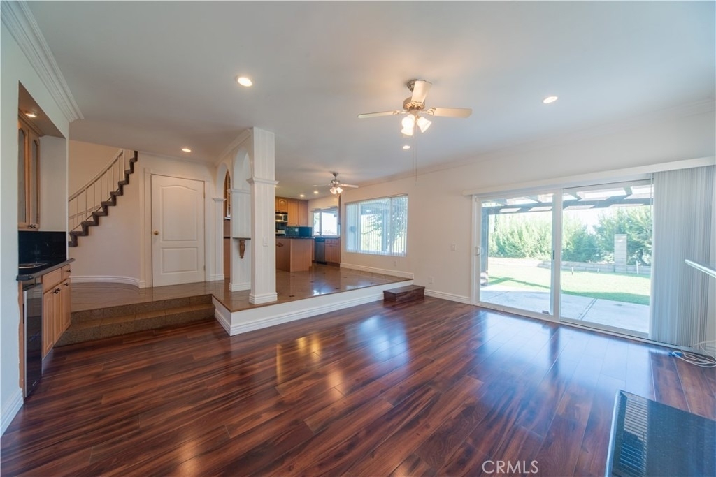 21515 Chirping Sparrow - Photo 10